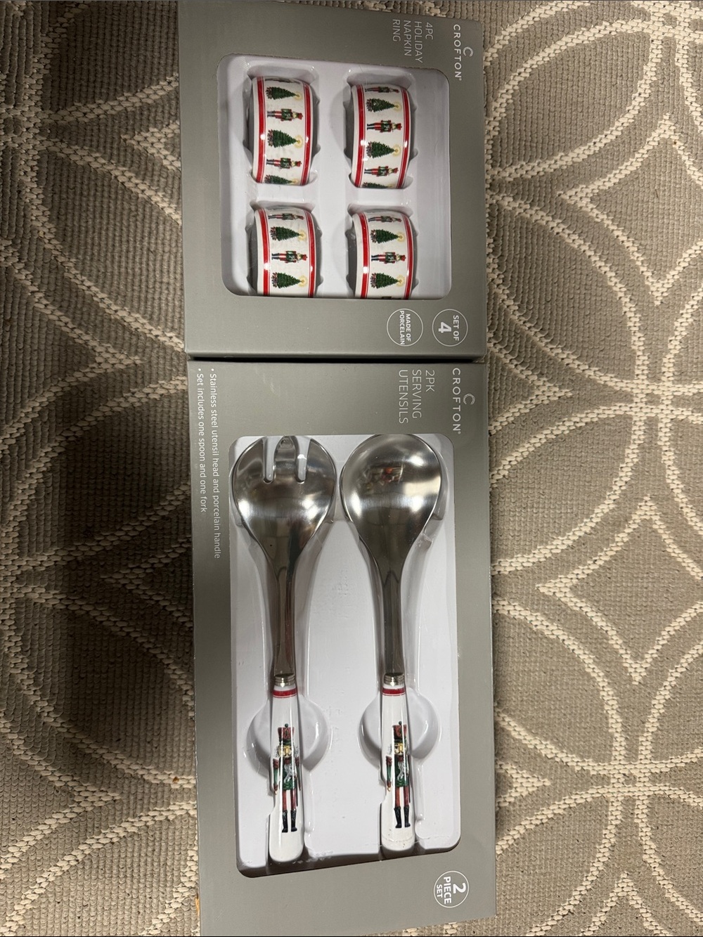 Crofton serving utensils and napkin rings